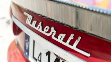 Maserati GranTurismo - Maserati badge