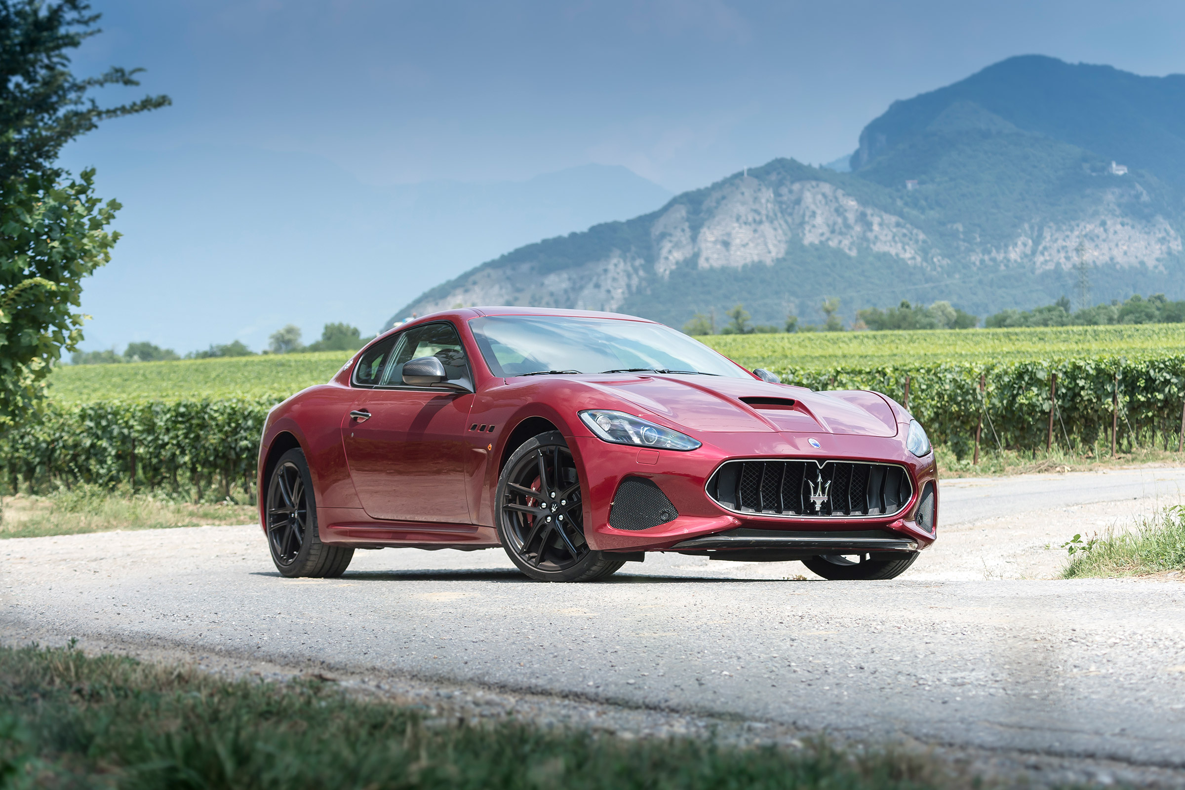 Maserati GranTurismo - front three quarter