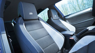 Volkswagen Golf R Mk6 - seats