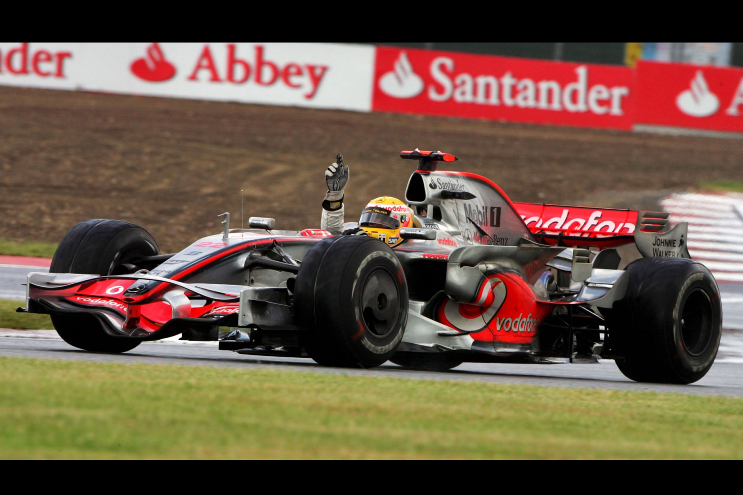 F1's greatest moments - hamiltons silverstone win