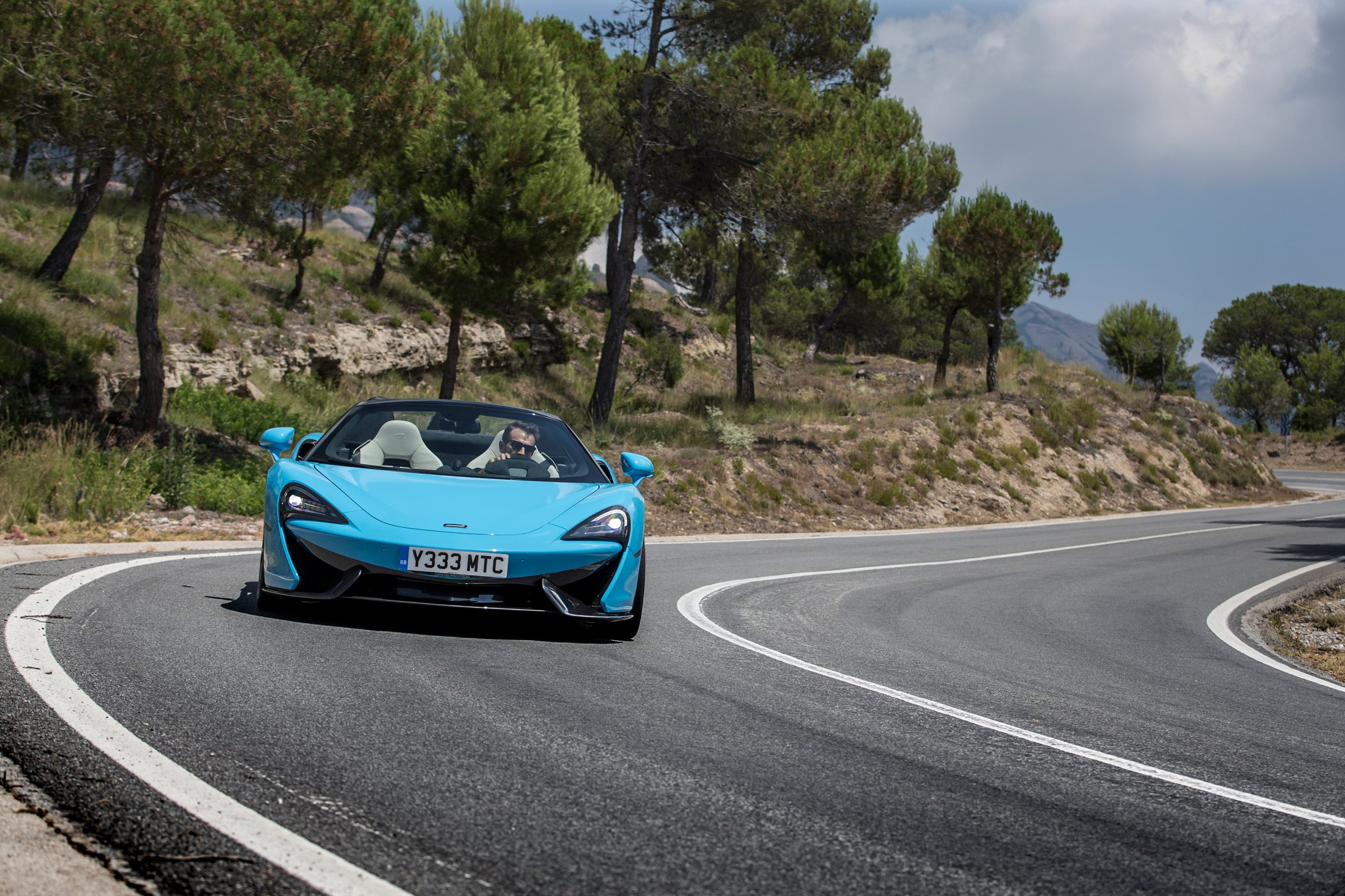 Mclaren 570S Spider driving