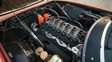 Ferrari Daytona Bill Harrah - engine bay
