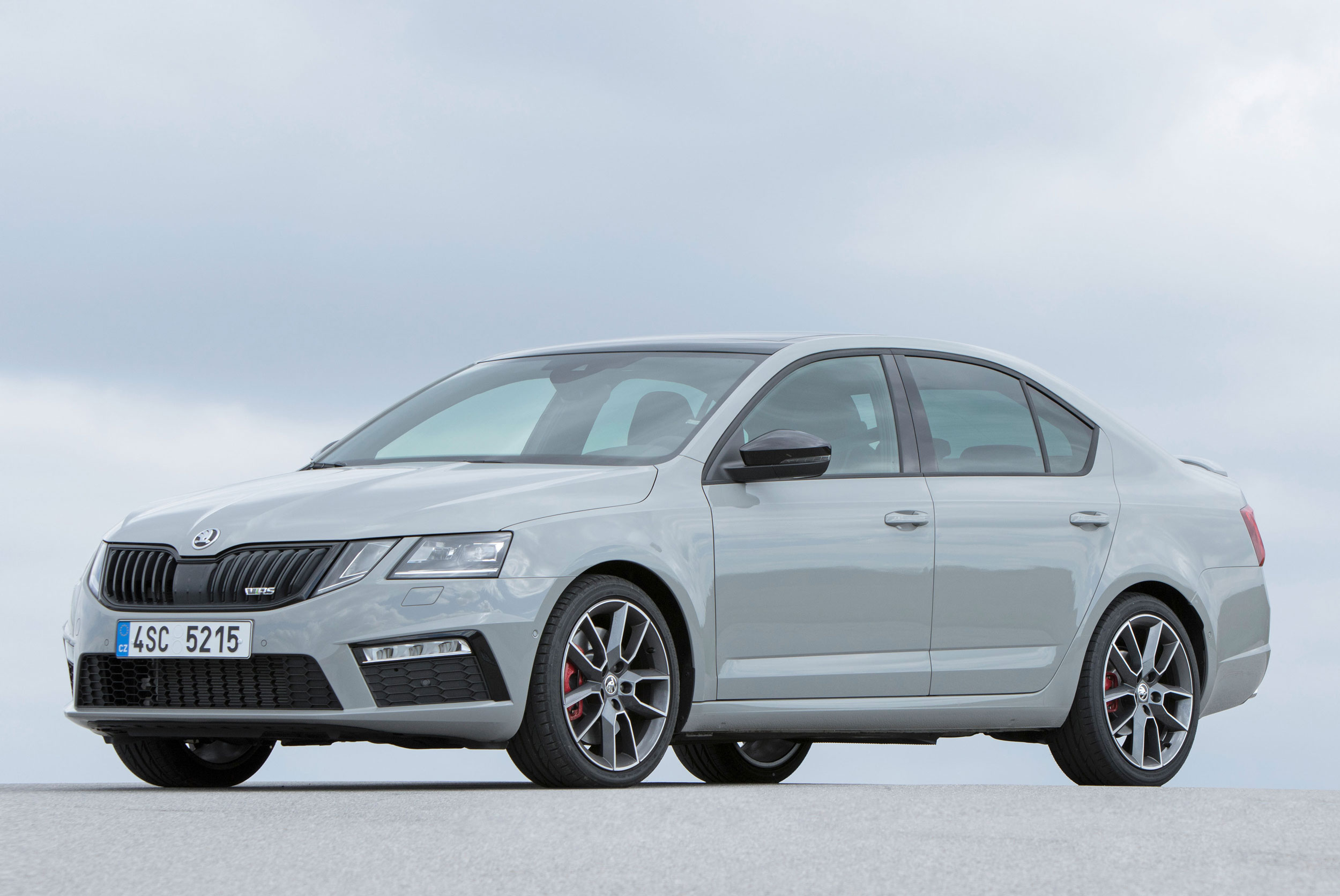 Skoda Octavia vRS Saloon - Front