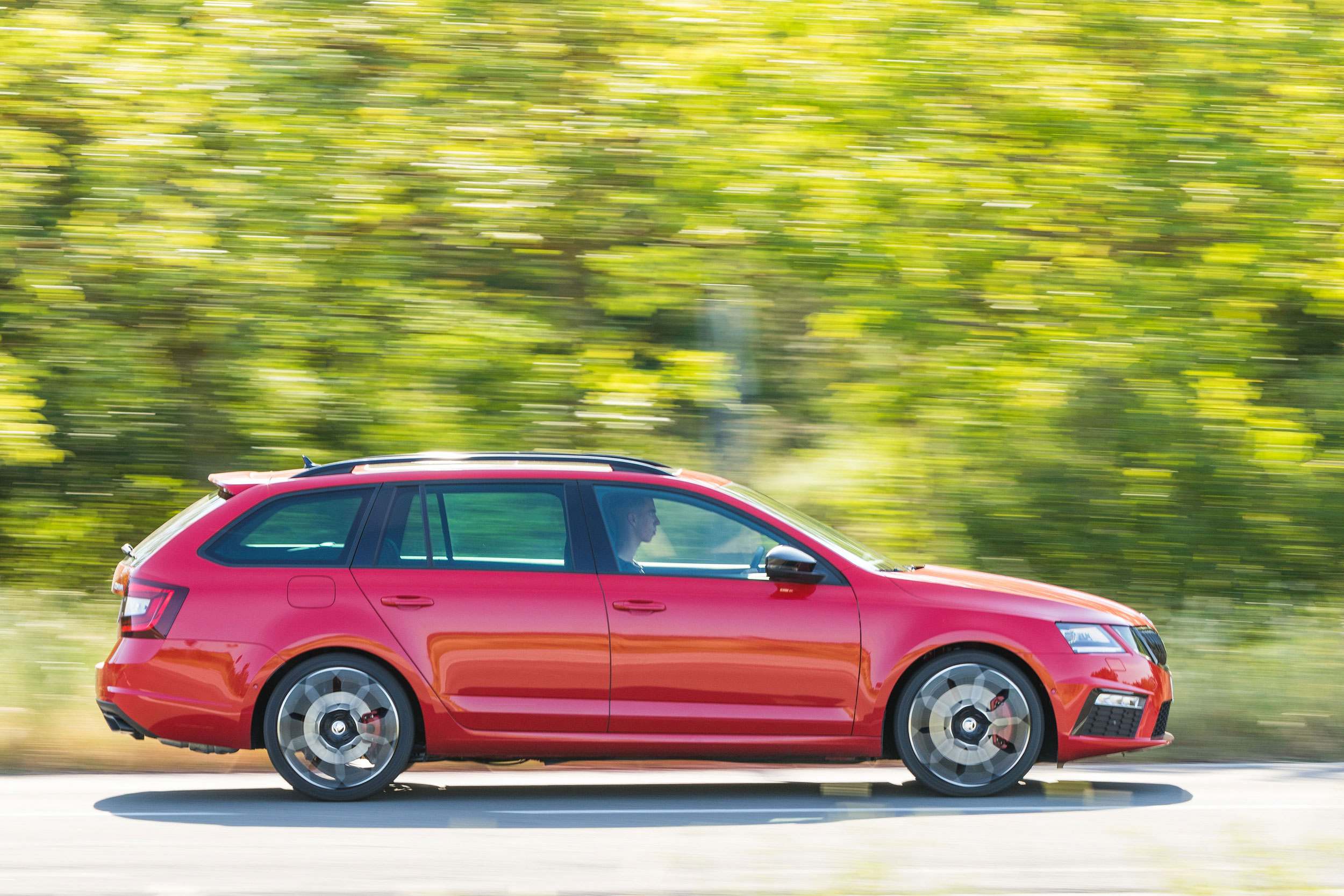Skoda Octavia vRS 245 Estate - Side
