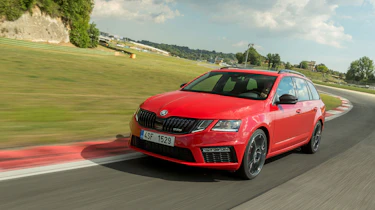 Skoda Octavia vRS 245 Estate - Front