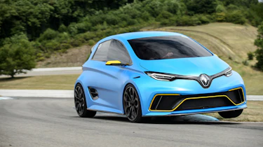 Renault Zoe E-Sport - front cornering
