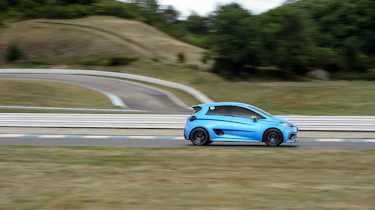 Renault Zoe E-Sport - side profile