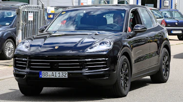 Porsche Cayenne spy shot front