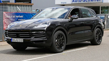 Porsche Cayenne spy shot front 3.4