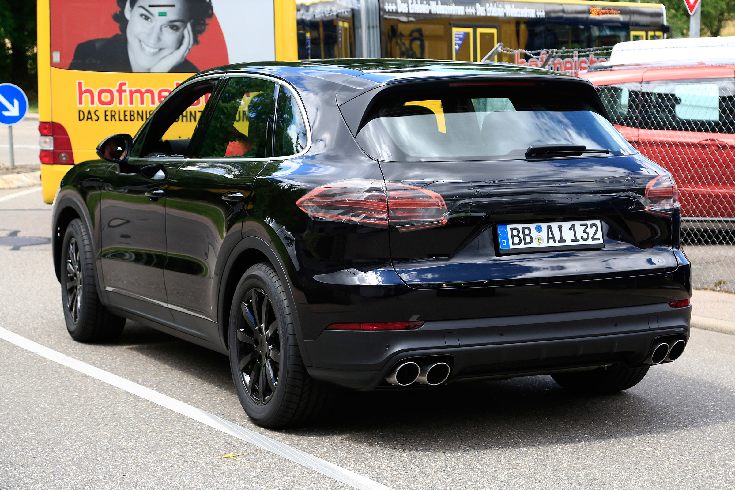 Porsche Cayenne spy shot
