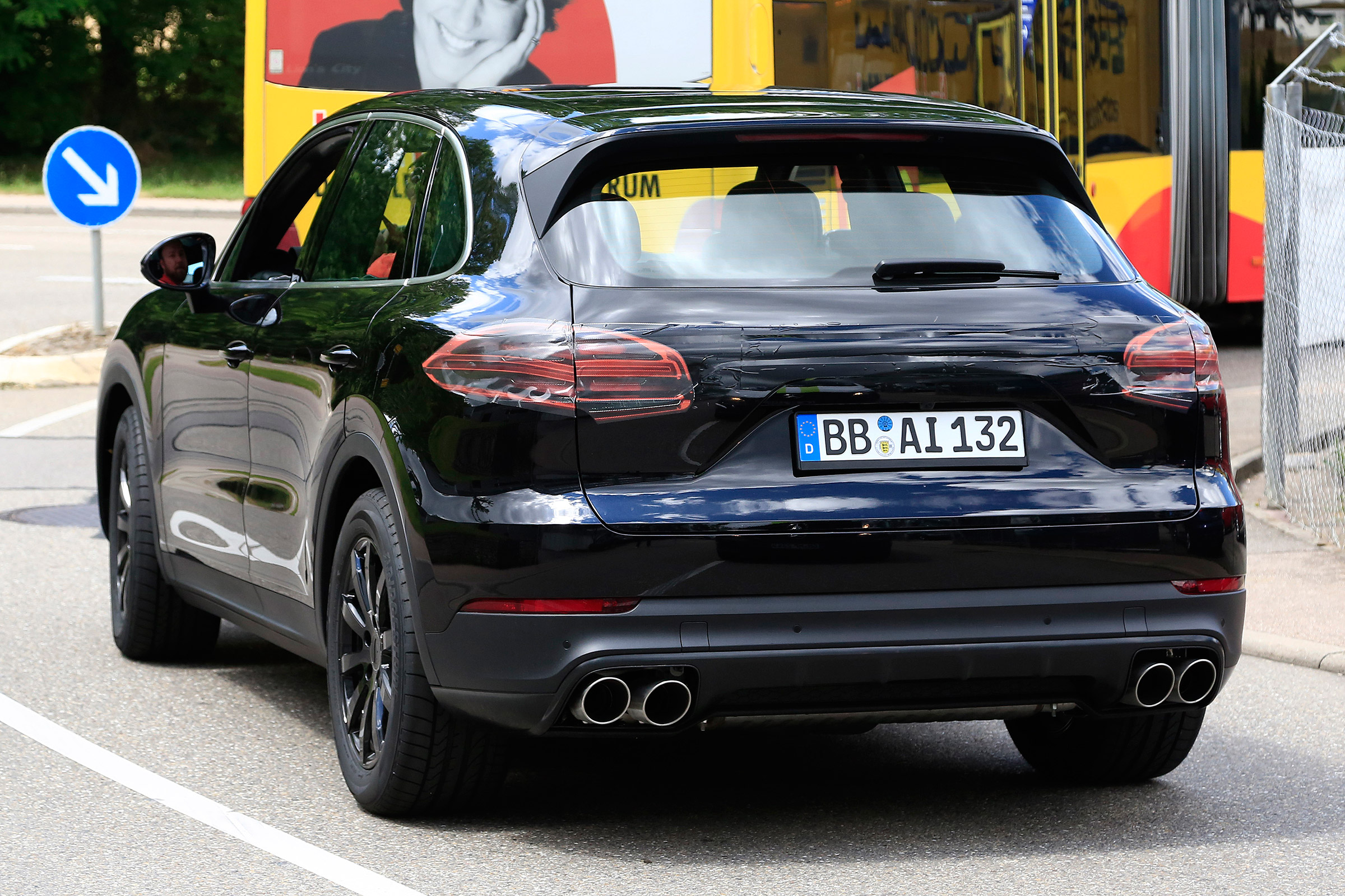 Porsche Cayenne spy shot