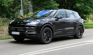Porsche Cayenne spy shot front 3.4 2
