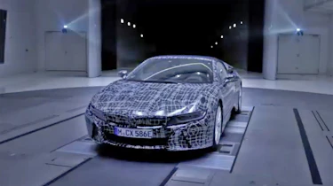 BMW i8 Spyder - teaser