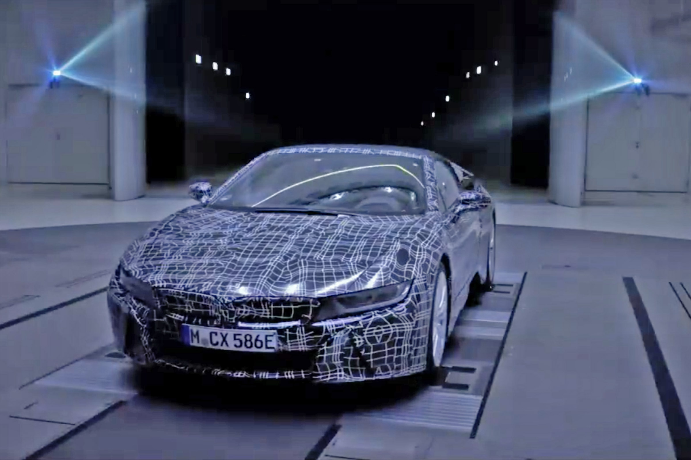 BMW i8 Spyder - teaser front 2
