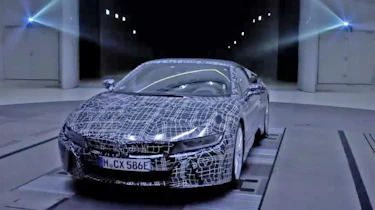 BMW i8 Spyder - teaser front 2