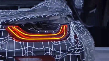 BMW i8 Spyder - teaser tail lights