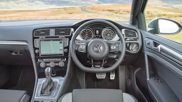Volkswagen Golf R Mk6 - interior