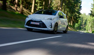 Toyota Yaris GRMN - front tracking