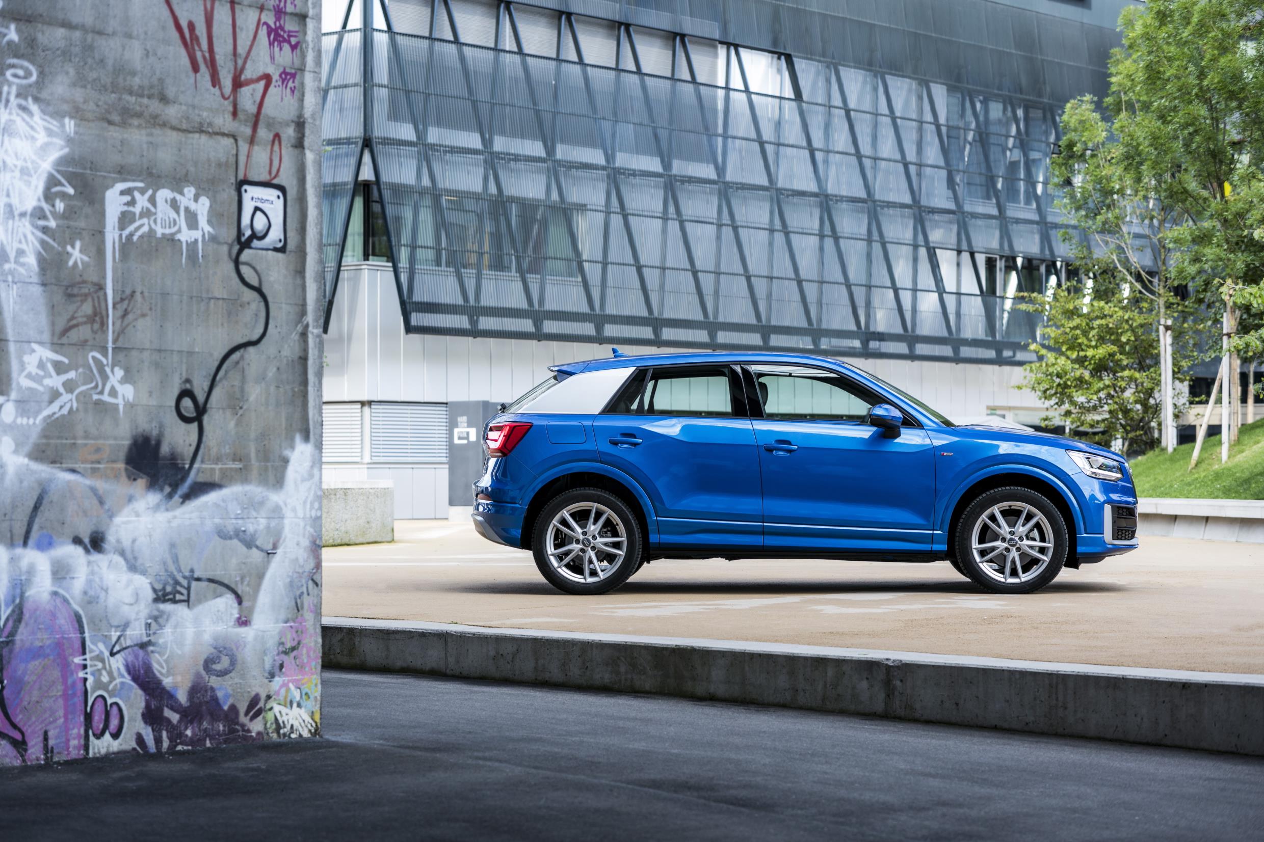 Audi Q2 TFSI side