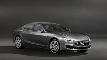 Maserati Ghibli GranLusso - front quarter