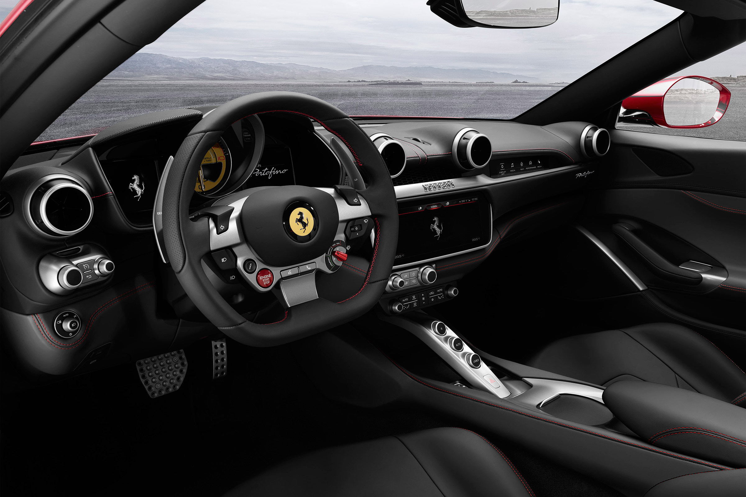 Ferrari Portofino - interior 2