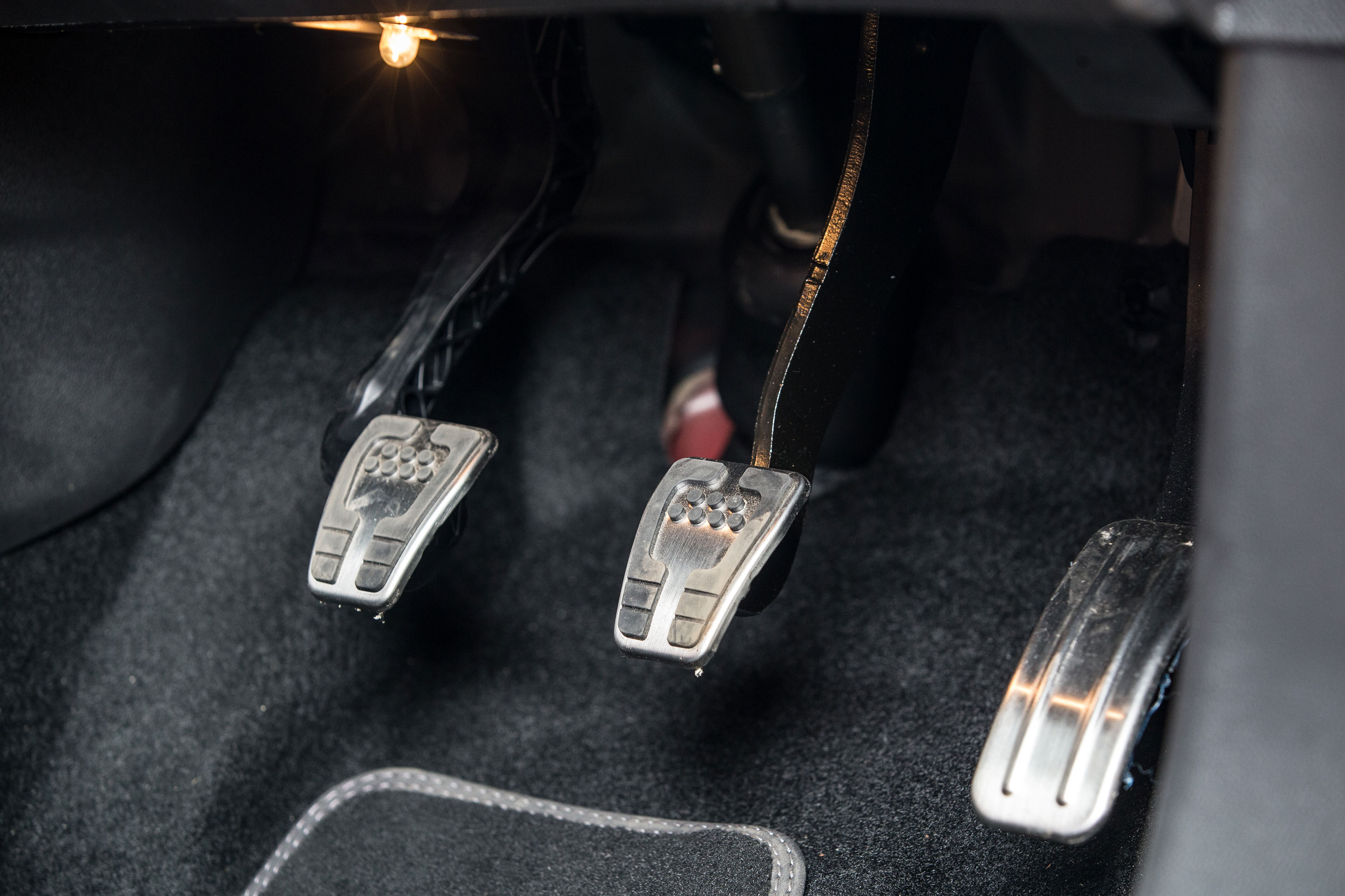 Ford Fiesta ST five-door - Pedals