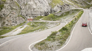 Alfa Romeo Stelvio (rear) on the Stelvio Pass