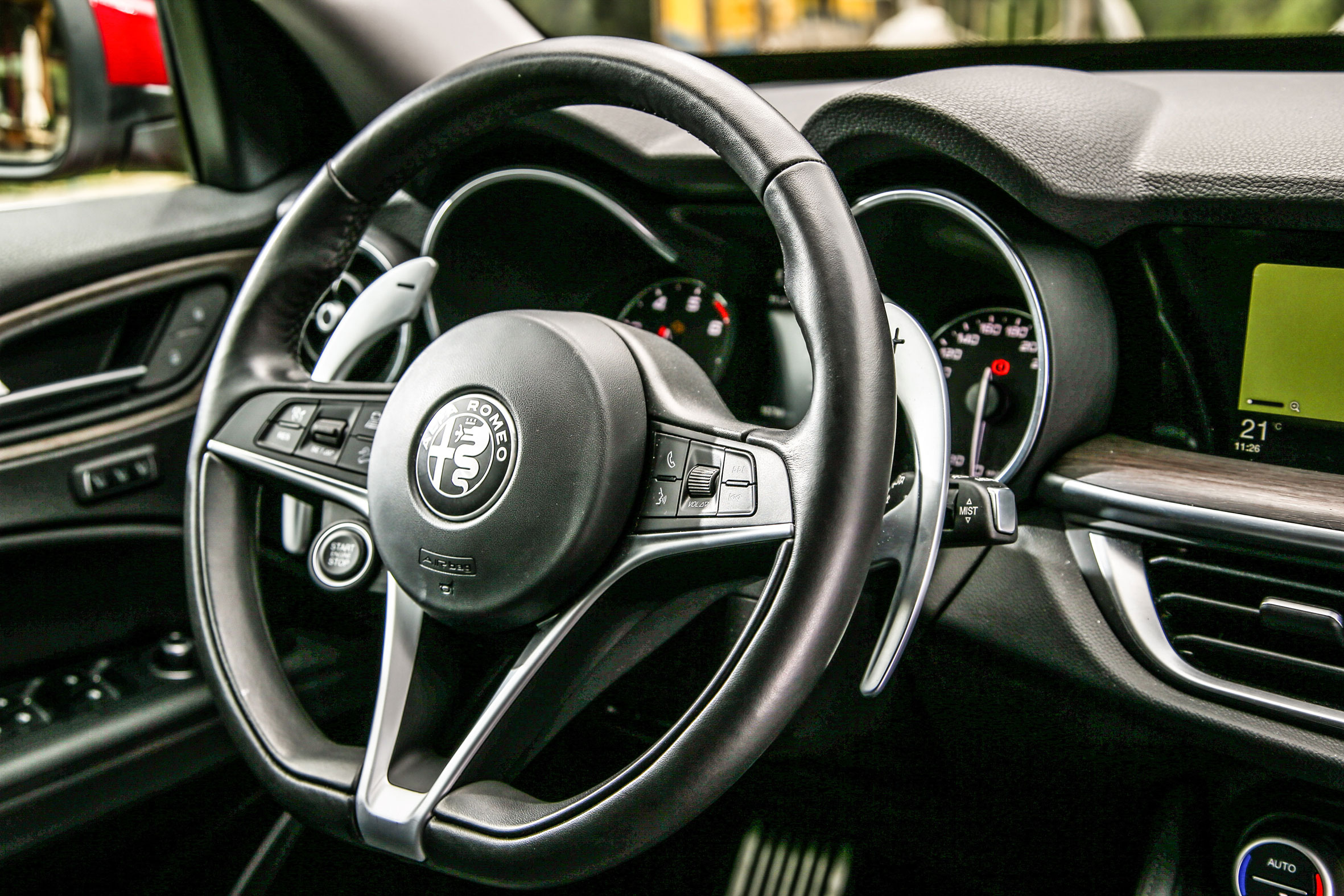 Alfa Romeo Stelvio - Interior