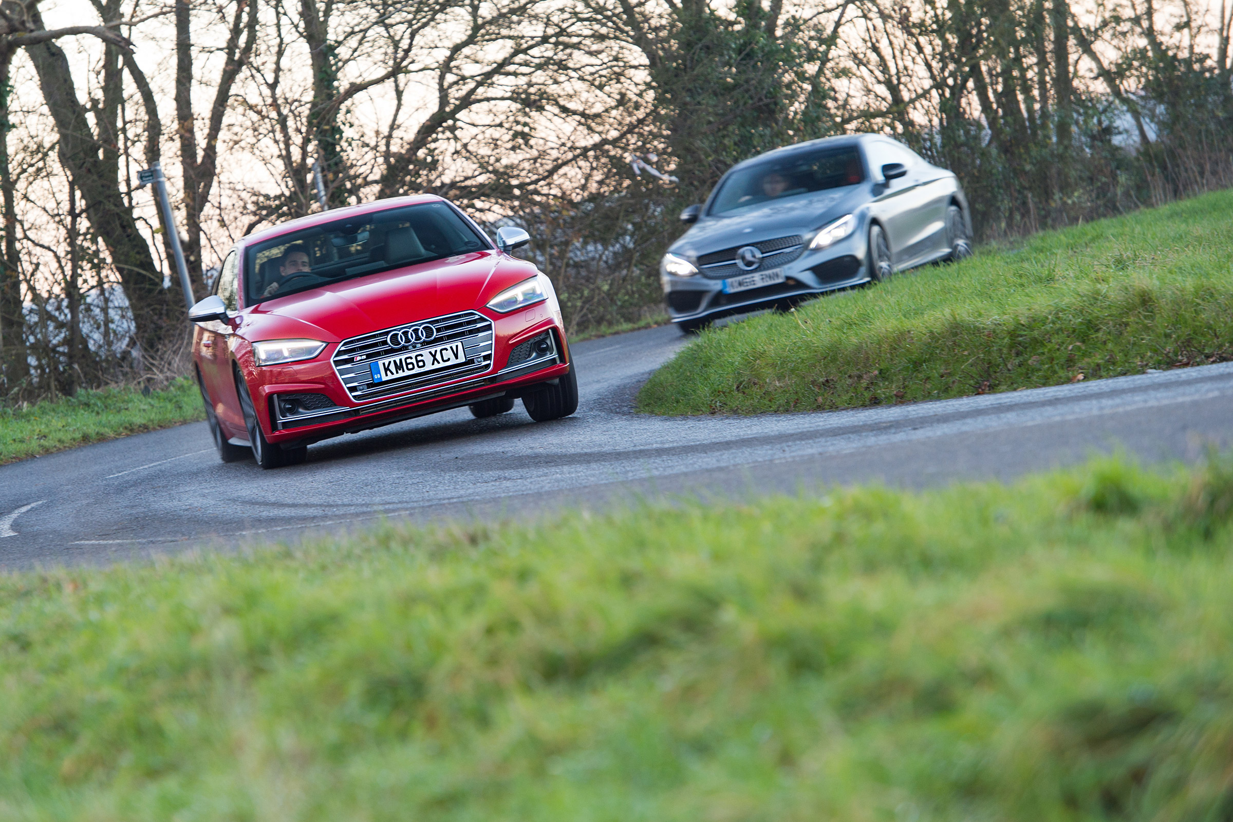 C43 v S5 v 440i - cornering 2
