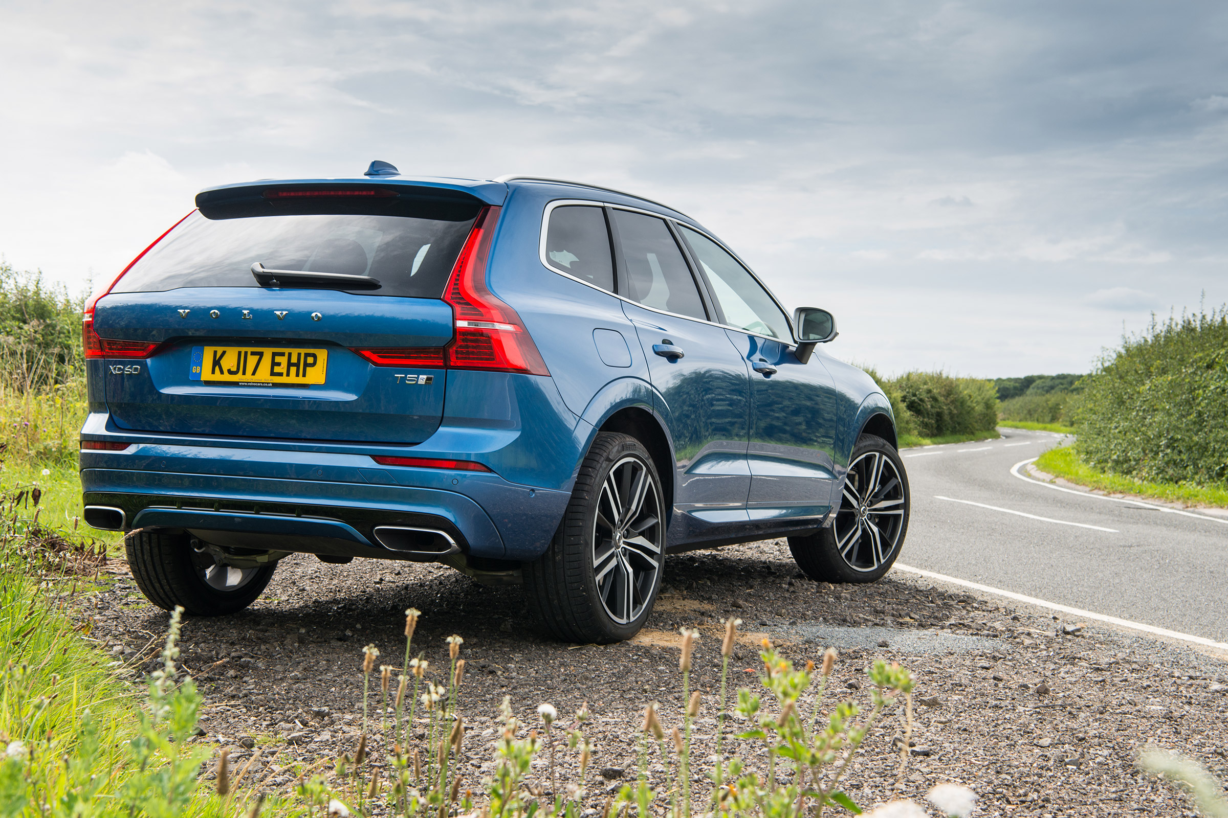 Volvo XC60 - rear parked