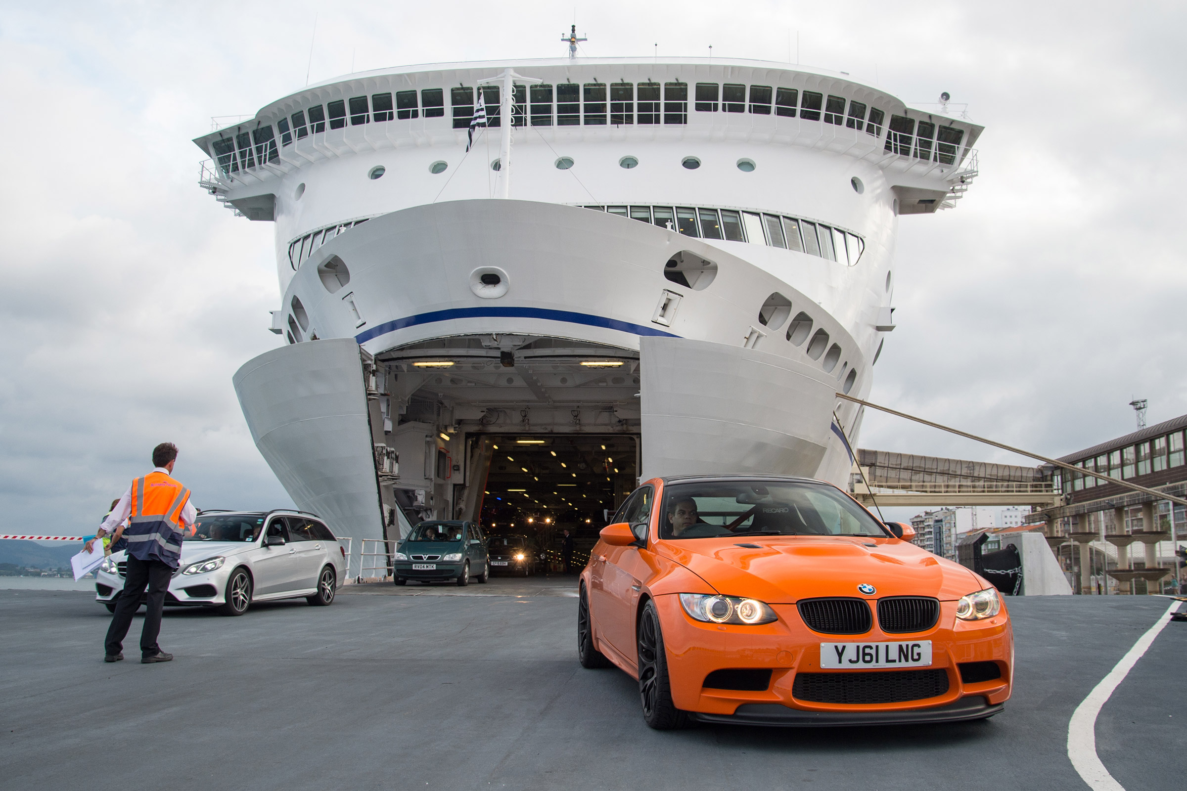 BMW M3 &amp; M4 GTS - ferry