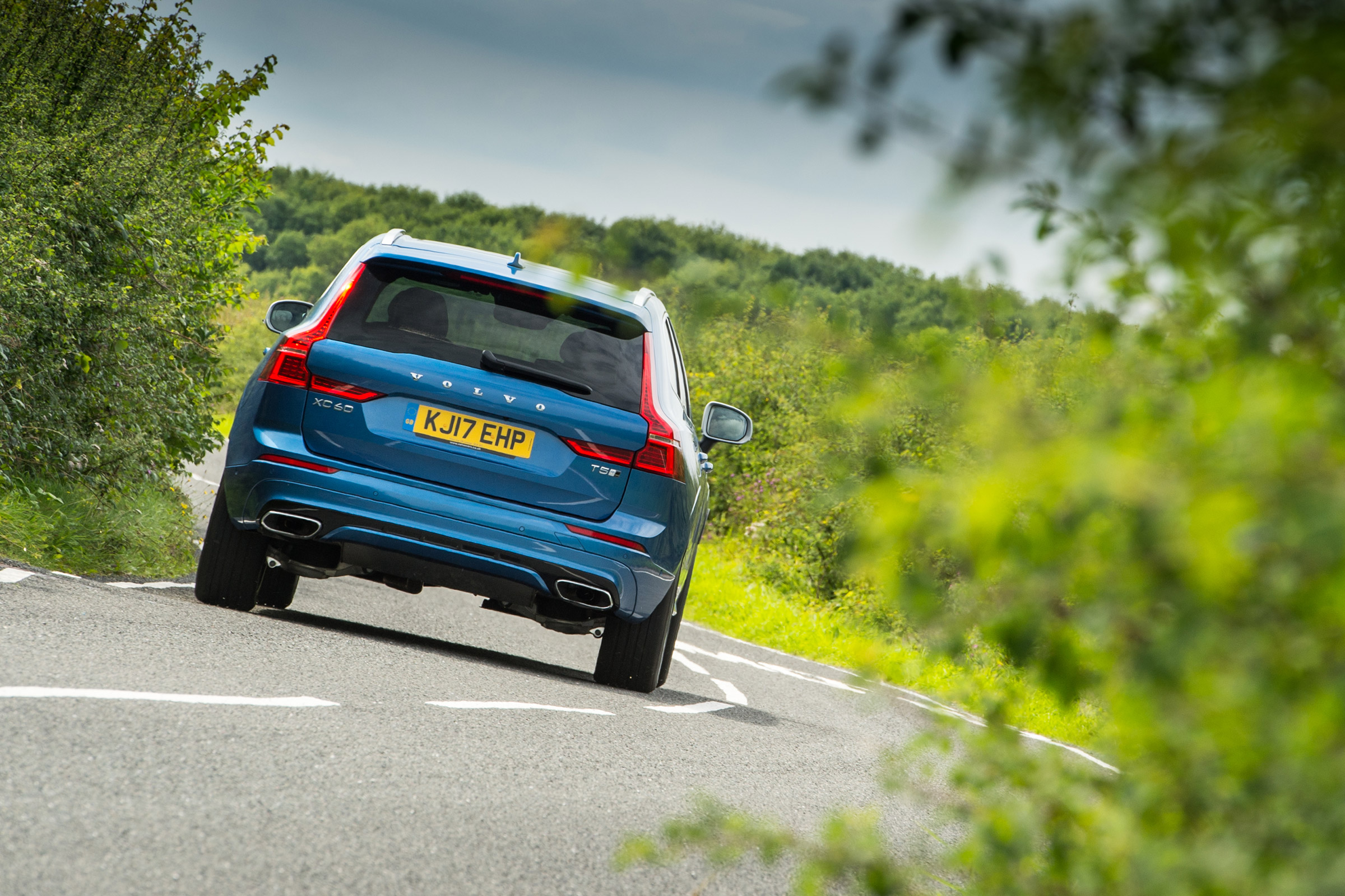 Volvo XC60 - rear tracking