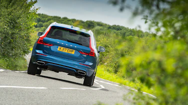 Volvo XC60 - rear tracking