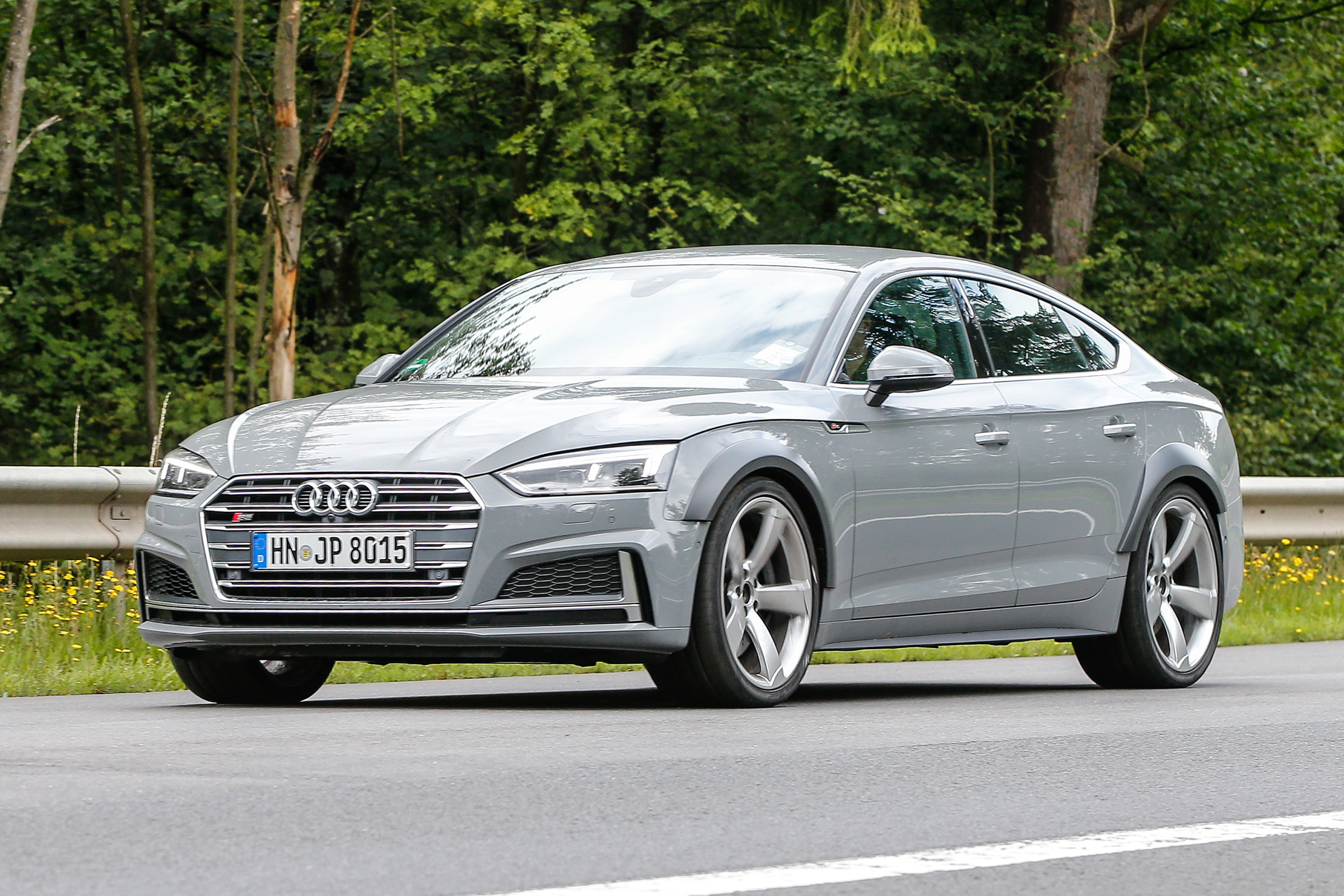 Spy - Audi RS5 Sportback front 3.4