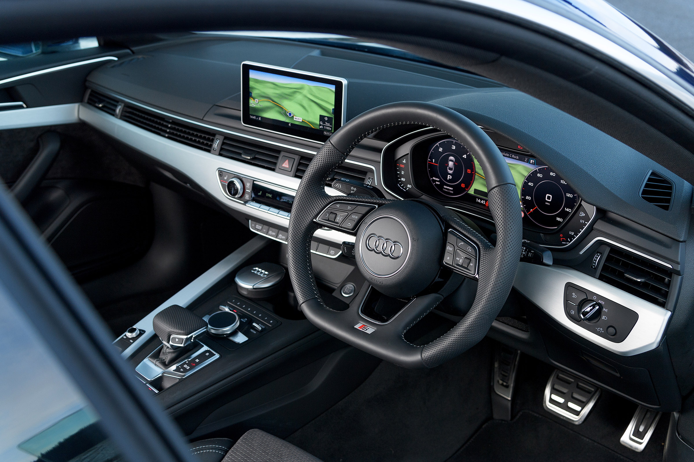 Audi A5 Sportback S-Line - interior 2
