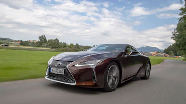 Lexus LC500h - front quarter