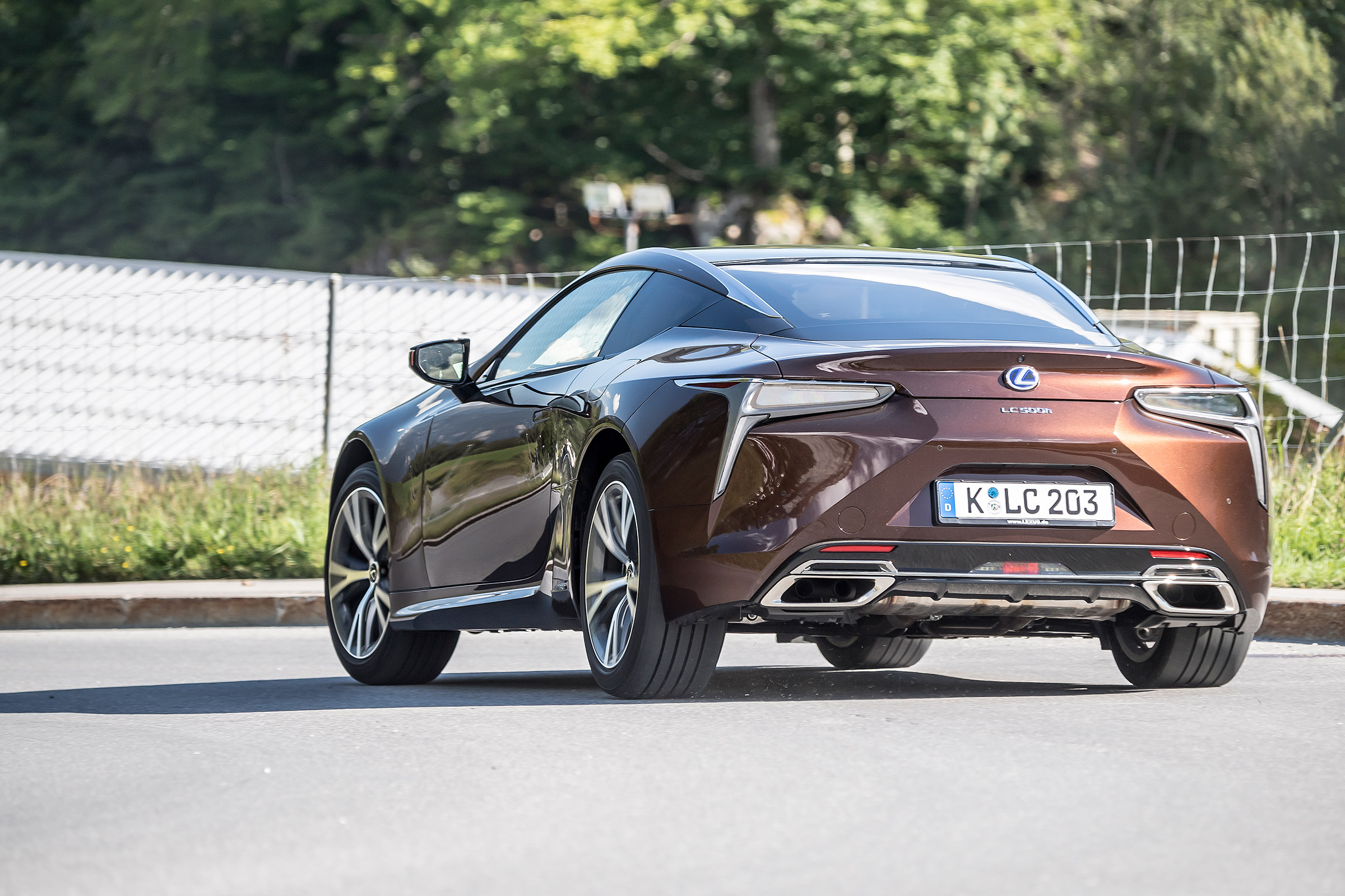 Lexus LC500h - cornering 2