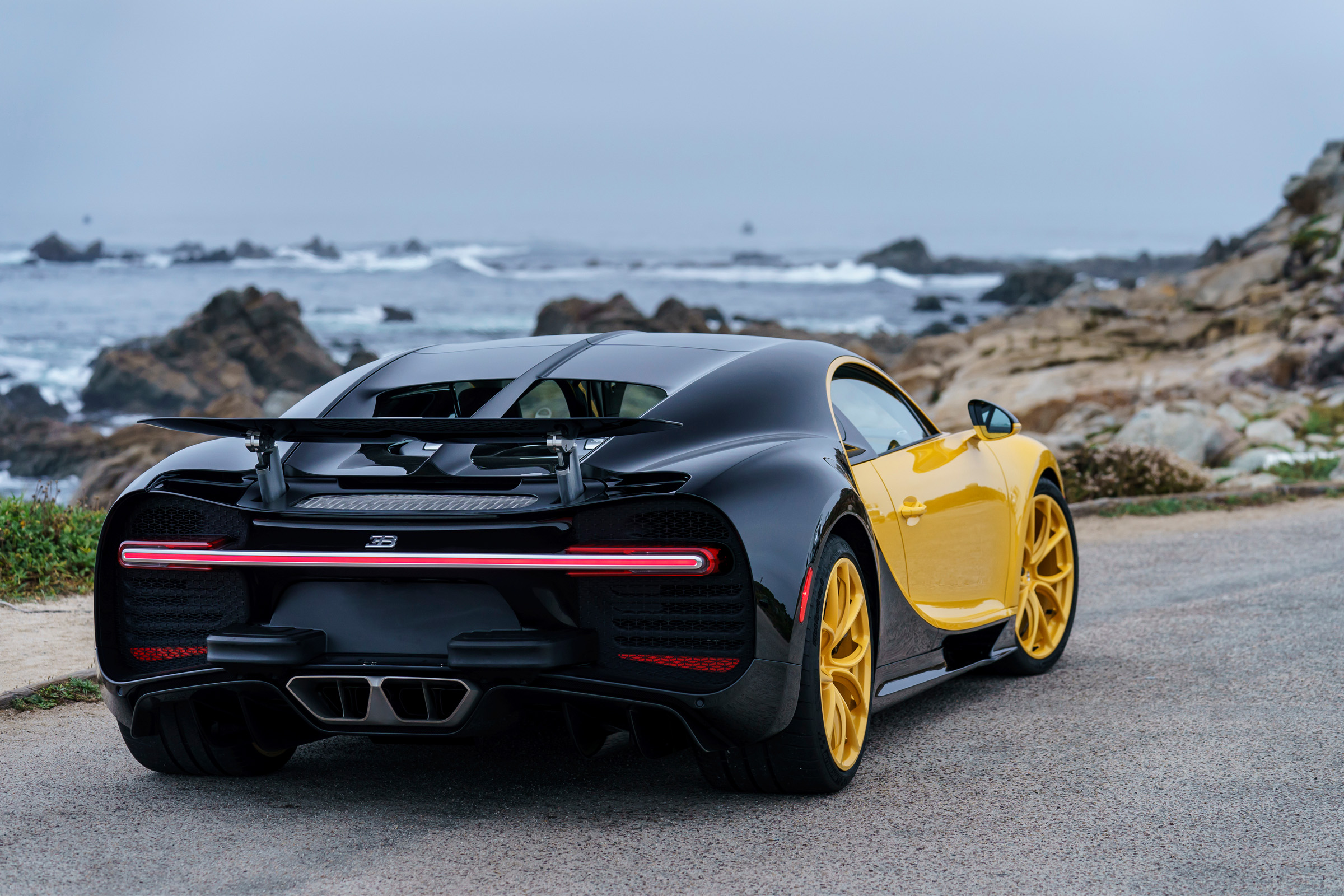 Bugatti Chiron REAR