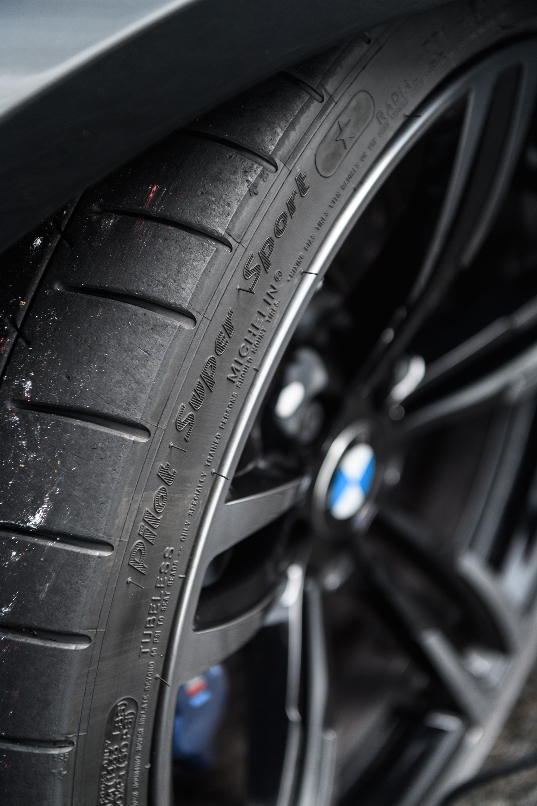 BMW M2 - Wheel