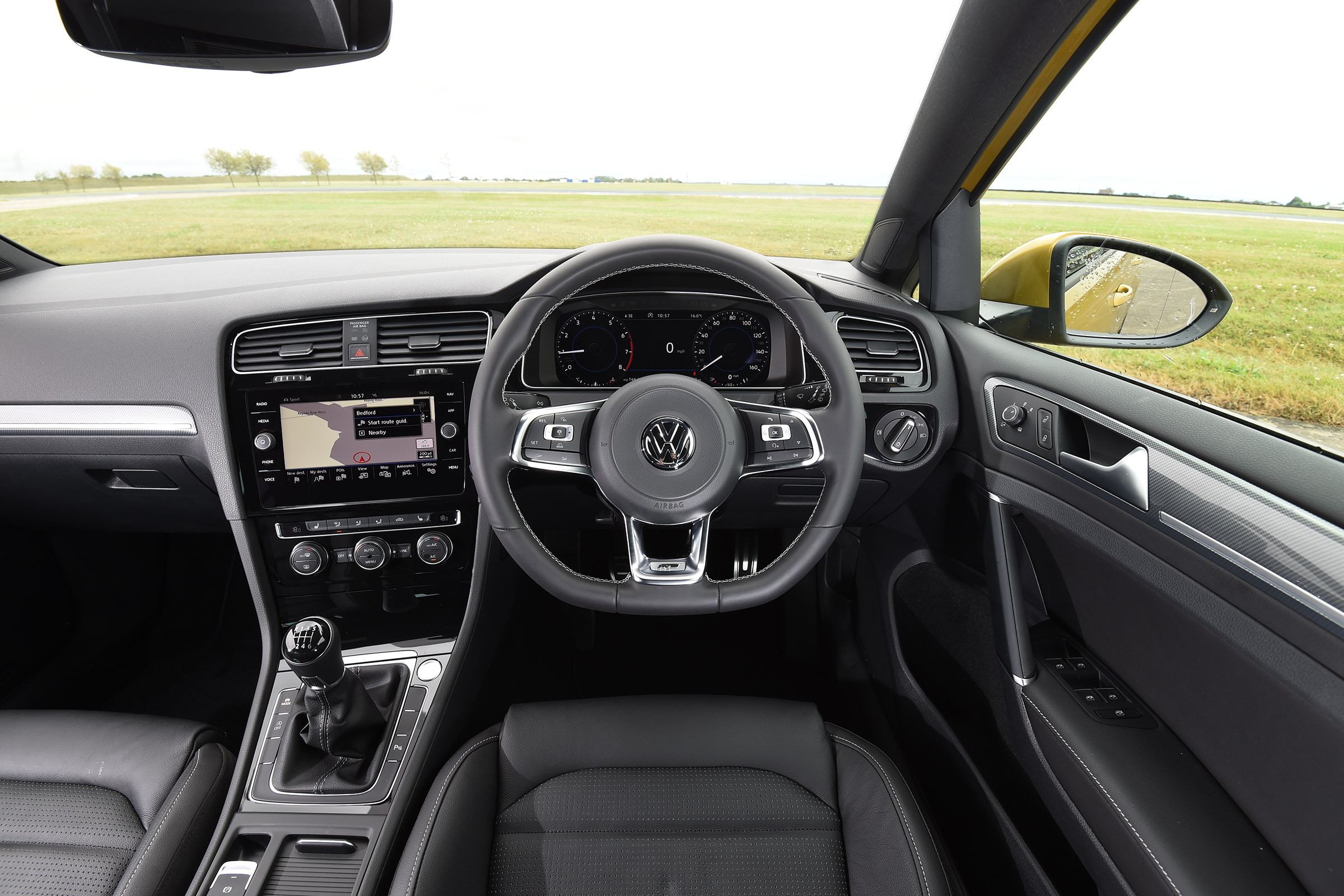 VW Golf - interior