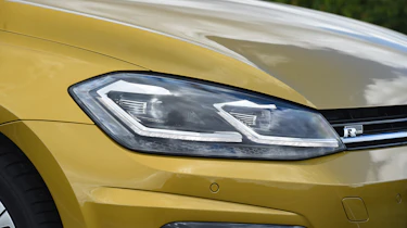 VW Golf - headlight