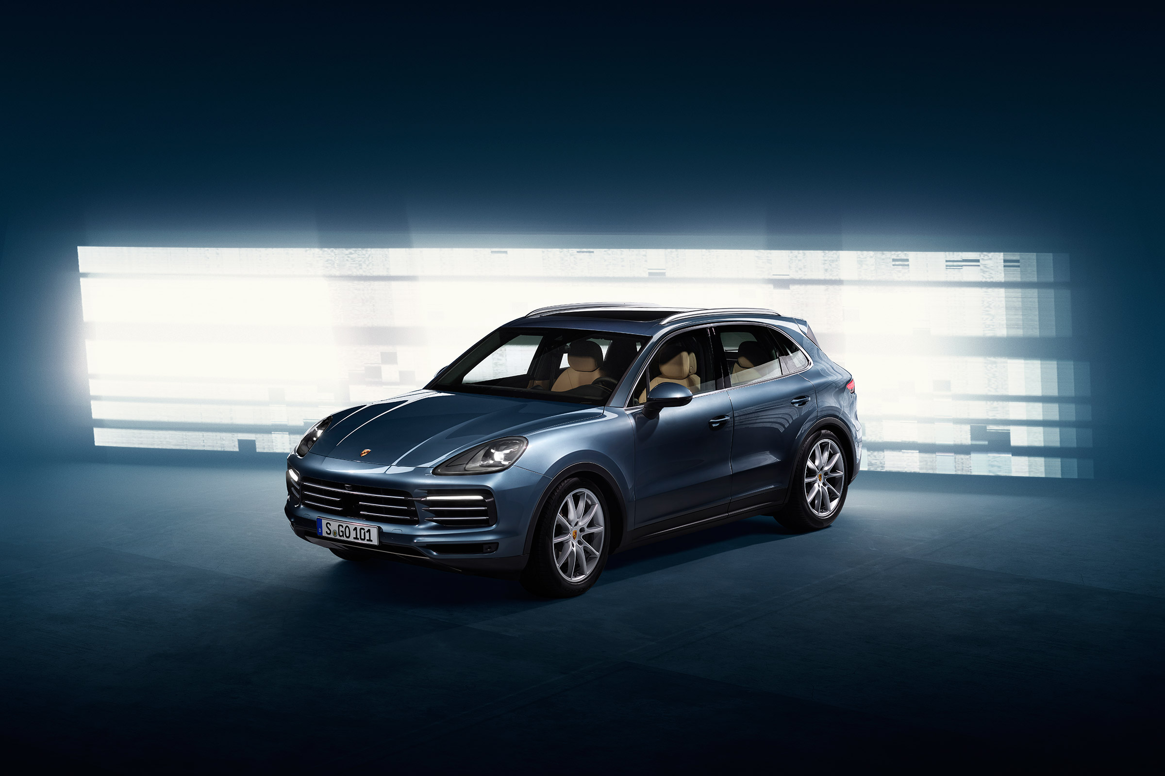 Posche Cayenne - front 3.4