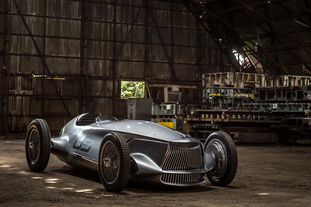 Infiniti Pebble beach concept - front 3