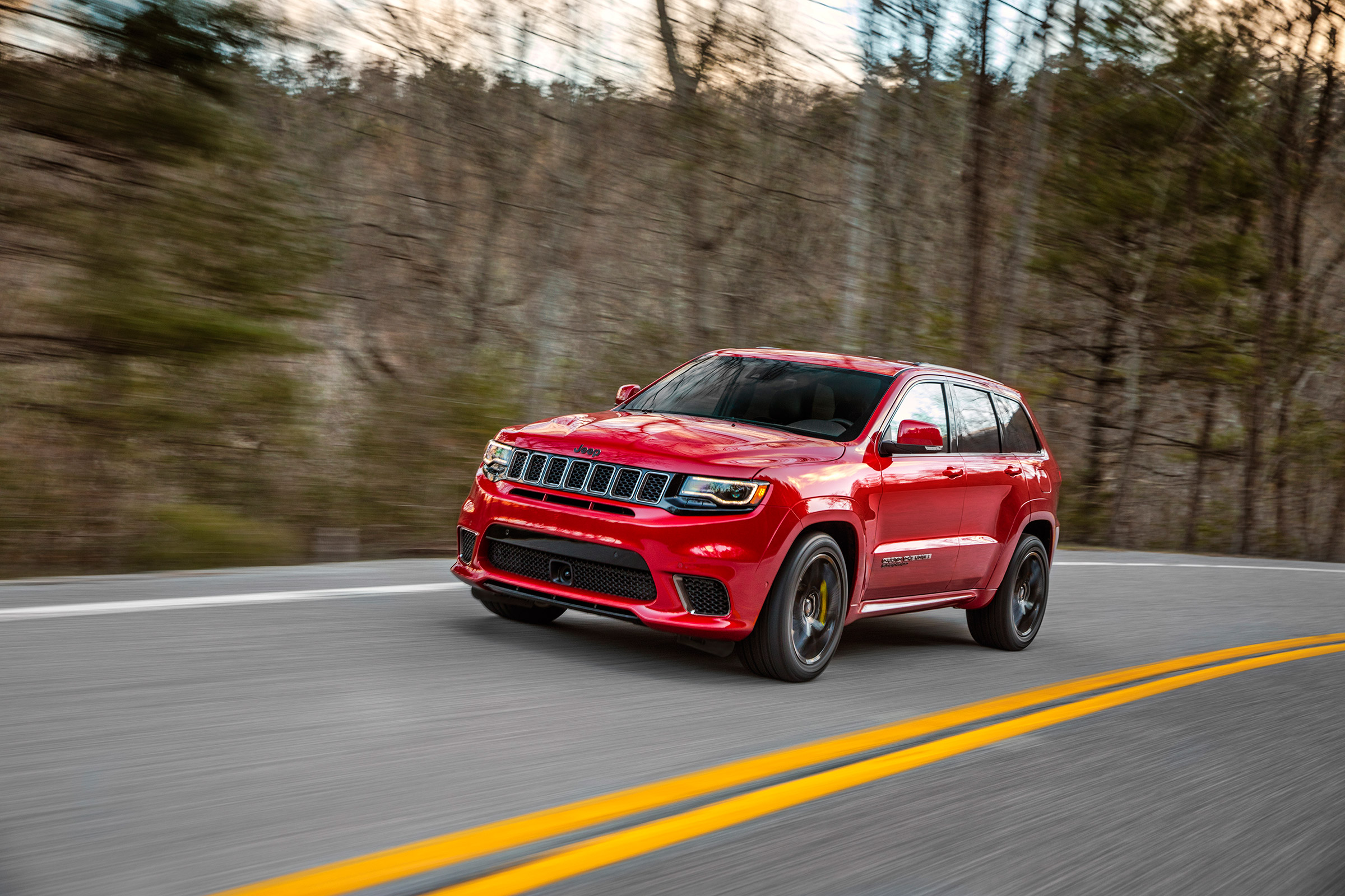 Jeep Grand Cherokee Trackhawk - driving