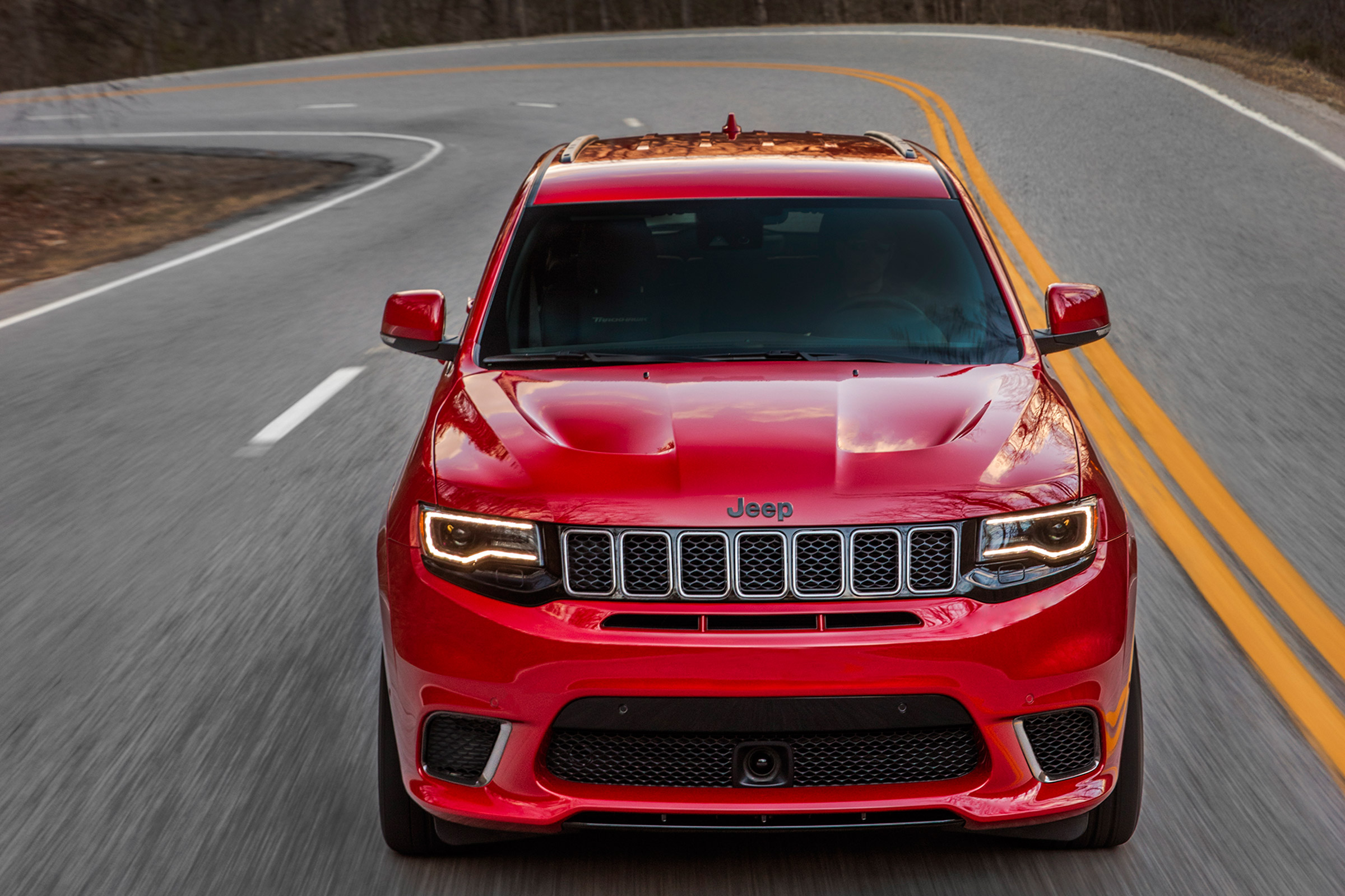 Jeep Grand Cherokee Trackhawk - front