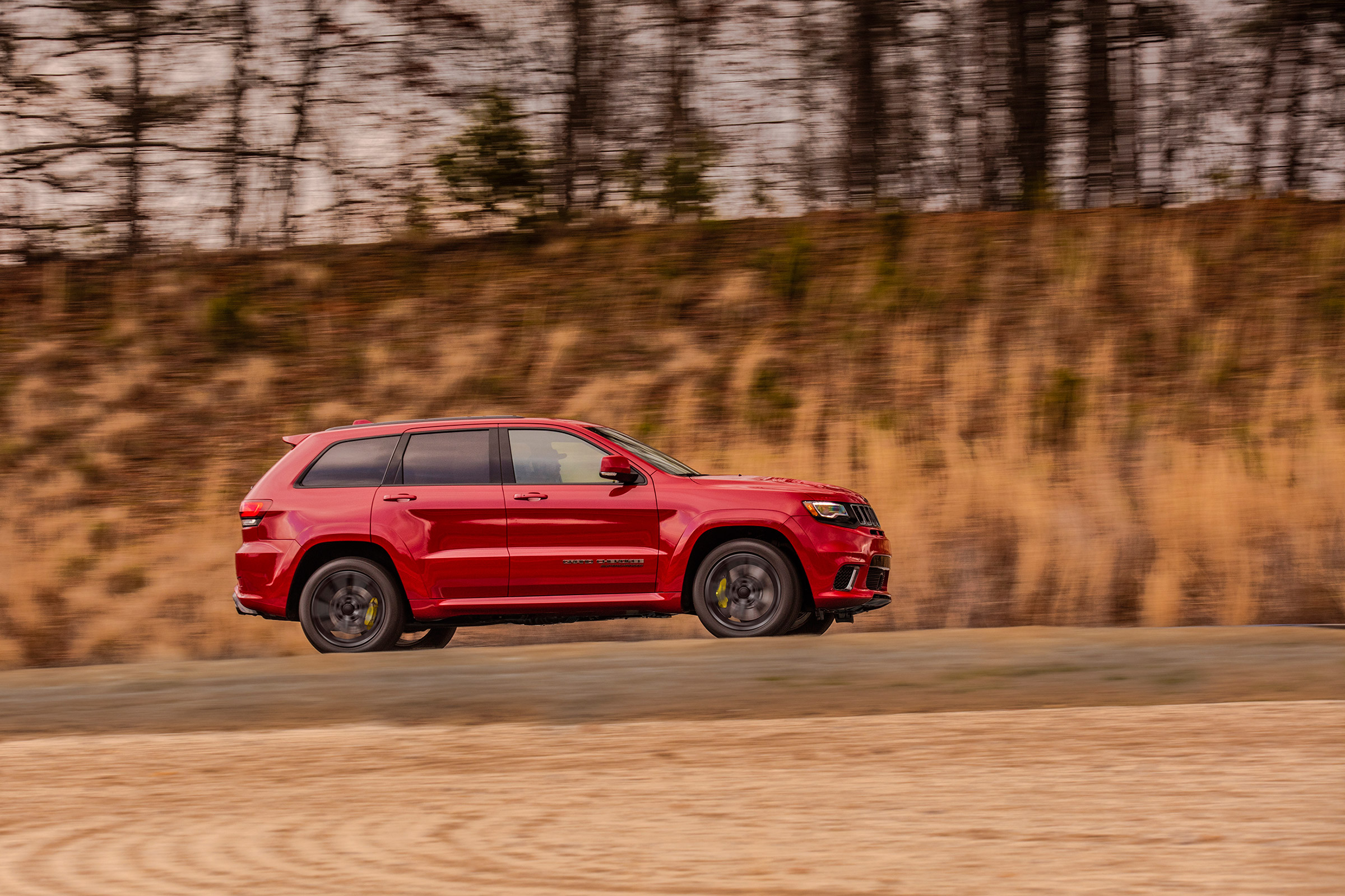 Jeep Grand Cherokee Trackhawk - side