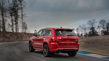 Jeep Grand Cherokee Trackhawk - rear driving