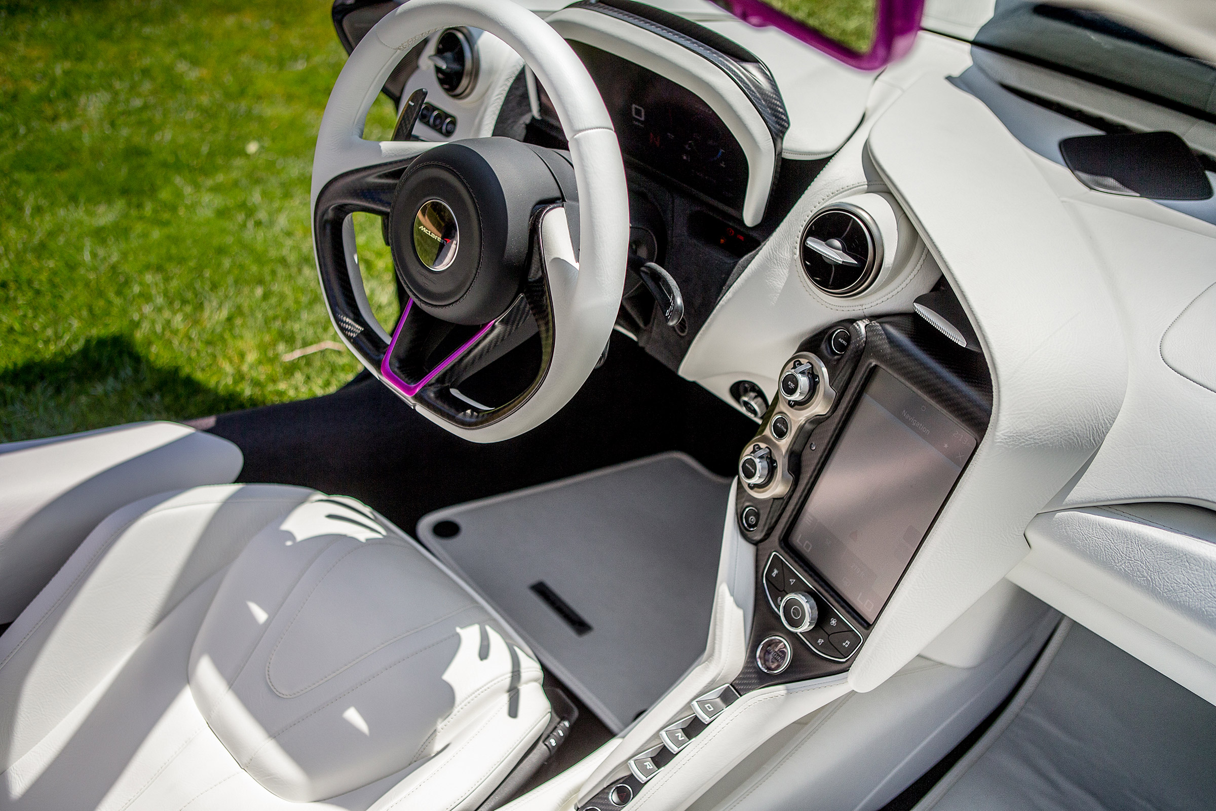 Michael Fux McLaren 720S - interior