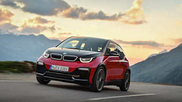 BMW i3s - driving front