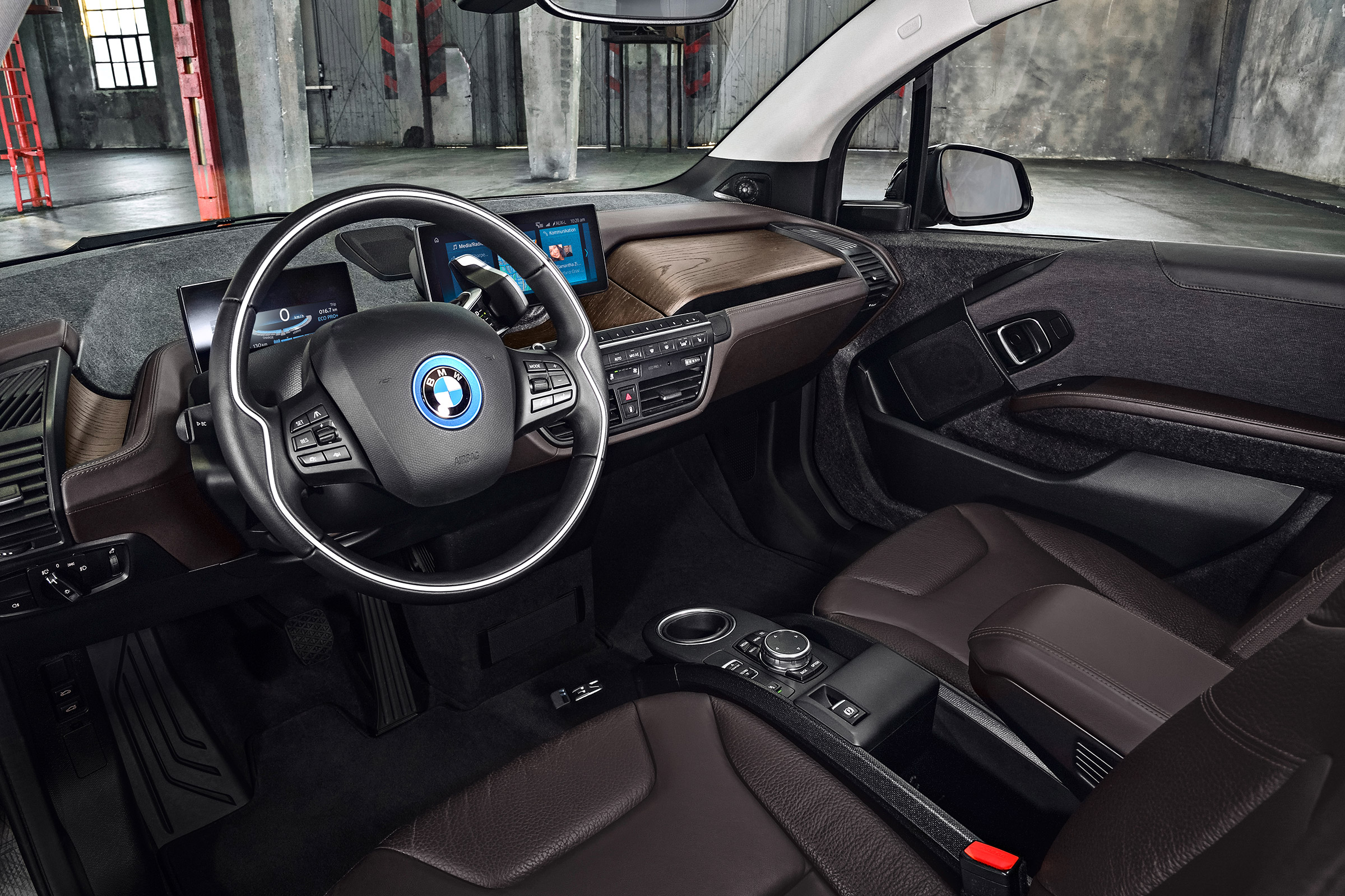 BMW i3s - dash 2